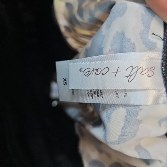 Salt & Cove Halter One Piece Swimsuit Womens Size XS Neutral Multicolor V-Neck - Picture 5 of 6